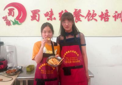 特色小吃培訓(xùn),南充鍋盔技術(shù)培訓(xùn)哪里好？