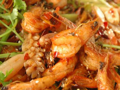 麻辣干鍋培訓(xùn)哪里好？蜀味緣色澤鮮艷滋味別致