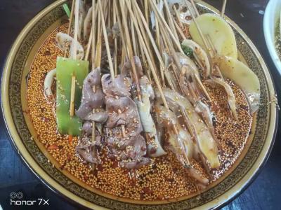 成都哪里有缽缽雞技術(shù)培訓(xùn)？配方全交