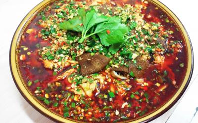 成都學(xué)習(xí)冒菜底料技術(shù)哪里好？掌握醬料技術(shù)
