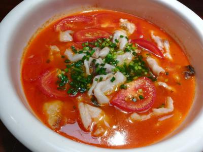 四川學(xué)習(xí)正宗酸菜魚技術(shù)做法哪里正宗？終身技術(shù)升級(jí)服務(wù)