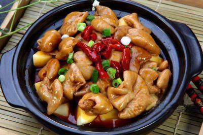 四川砂鍋菜技術(shù)培訓(xùn)班哪里好？管理簡單流程清晰
