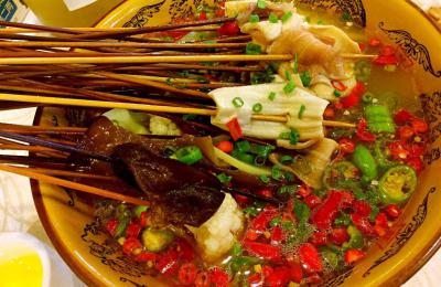四川冷串缽缽雞技術(shù)培訓(xùn)哪里好？可開店亦可擺攤