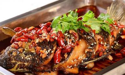 成都哪里可以學(xué)紙包魚技術(shù)？紙包魚技術(shù)培訓(xùn)學(xué)校
