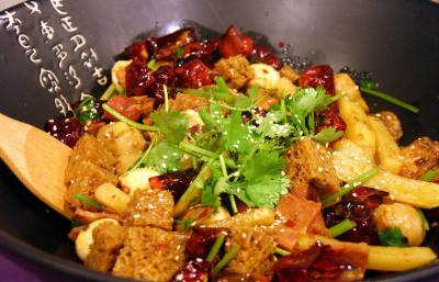 成都小吃技術(shù)培訓班，麻辣香鍋技術(shù)培訓創(chuàng)業(yè)哪里好？