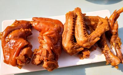成都熟食鹵菜技術(shù)培訓(xùn)學(xué)校哪里好？成都蜀味緣的鹵菜技術(shù)培訓(xùn)