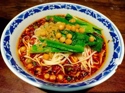 學(xué)做重慶小面技術(shù)培訓(xùn)哪里好？