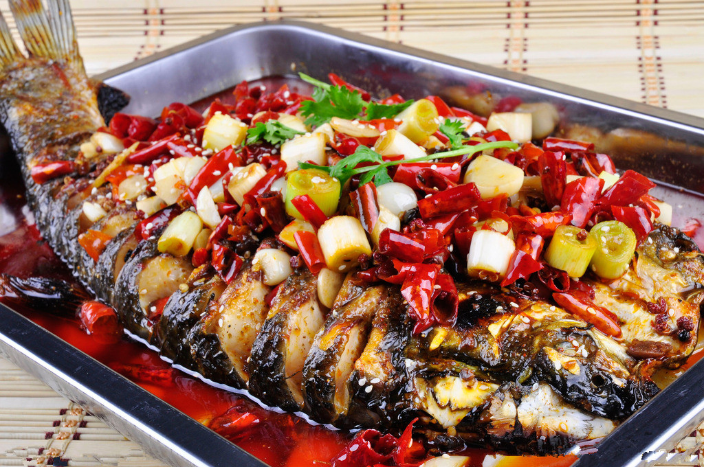 成都烤魚(yú)培訓(xùn)學(xué)校哪家好？烤魚(yú)培訓(xùn)價(jià)格哪里合理？