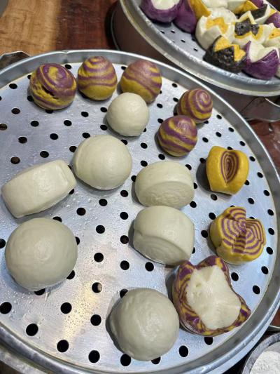 專業(yè)培訓早餐早點技術，傳統(tǒng)學校與專業(yè)機構的對比分析